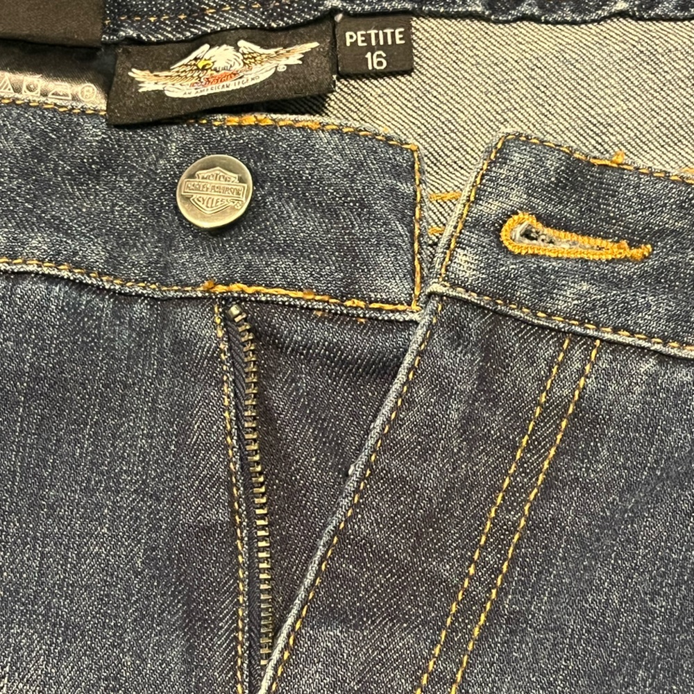 Harley Davidson Women’s Jeans Size 16P - Picture 4 of 5